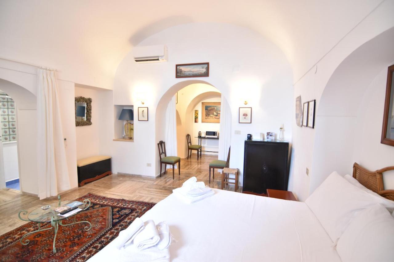Villa Castello Apartments Κάπρι Εξωτερικό φωτογραφία